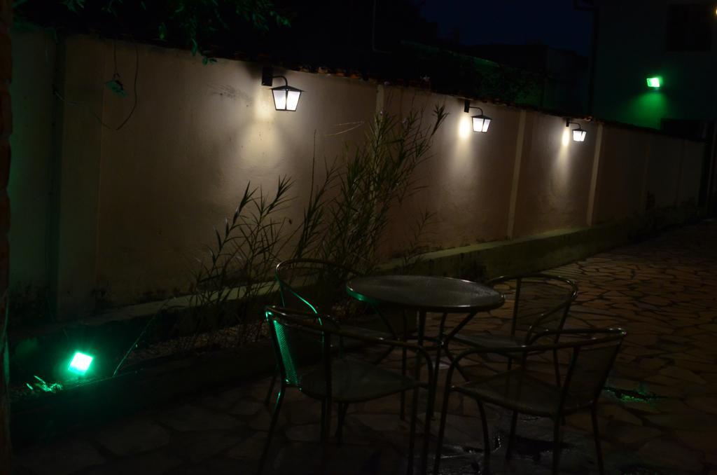 Hostel Rua Direita Pirenopolis Exterior photo