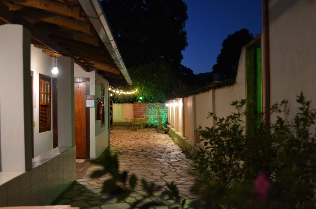 Hostel Rua Direita Pirenopolis Exterior photo